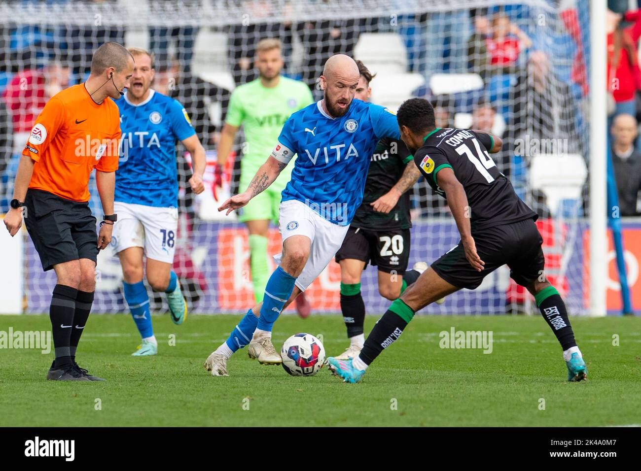 Stockport, Reino Unido. 1st Octubre 2022during El partido Sky Bet League 2 entre el Condado de Stockport y Walsall en el Estadio Edgeley Park, Stockport el sábado 1st de octubre de 2022. (Crédito: Mike Morese | MI News) Crédito: MI News & Sport / Alamy Live News Foto de stock