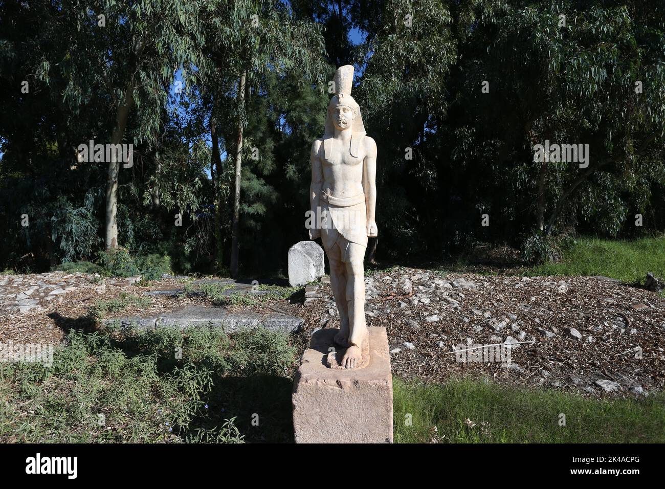 Santuario de los dioses egipcios grecia fotografías e imágenes de alta