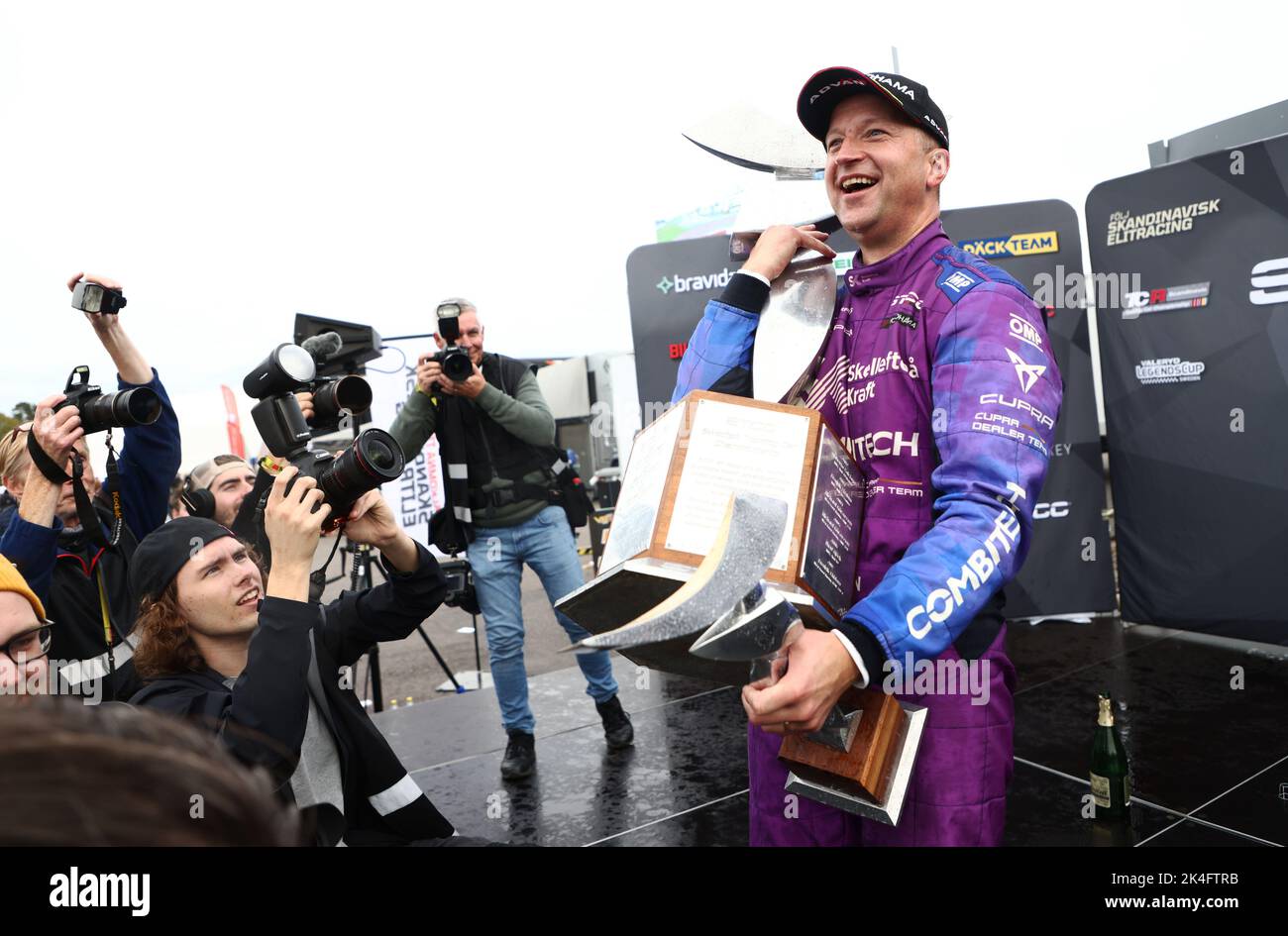 El campeonato escandinavo de turismos fotografías e imágenes de alta