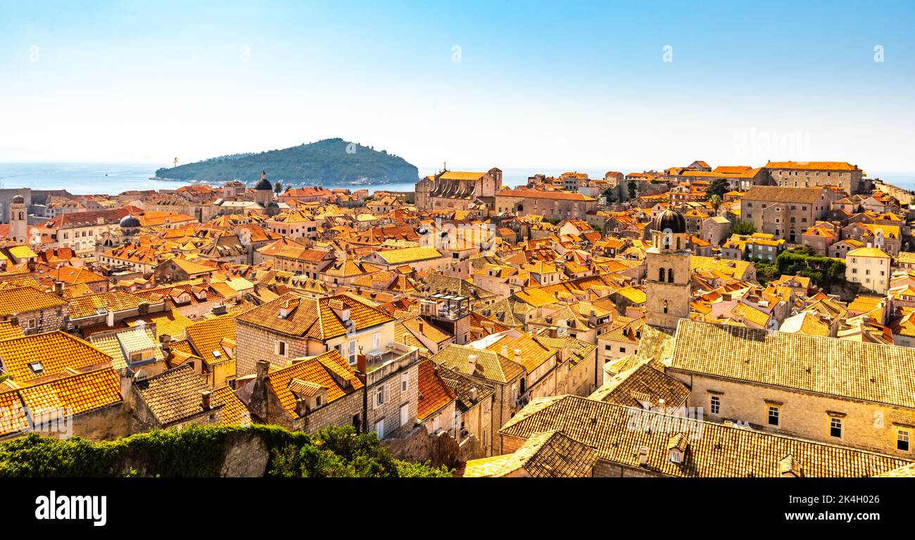 Panorama Dubrovnik Old Town Roofs. Atracción turística. Europa, Croacia Foto de stock