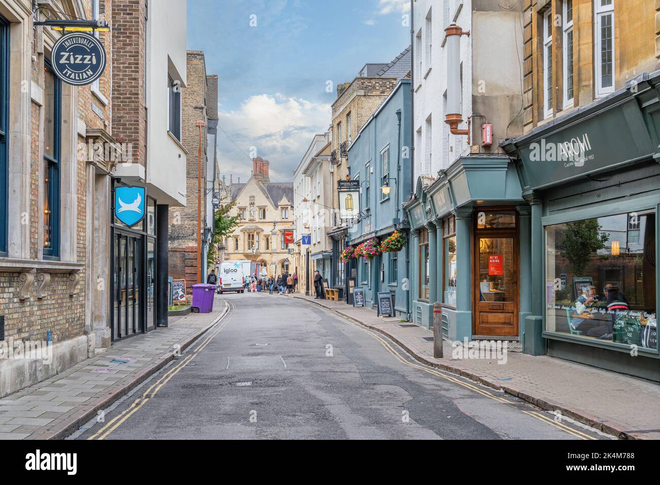Escena callejera típica de Cambridge, Inglaterra Foto de stock