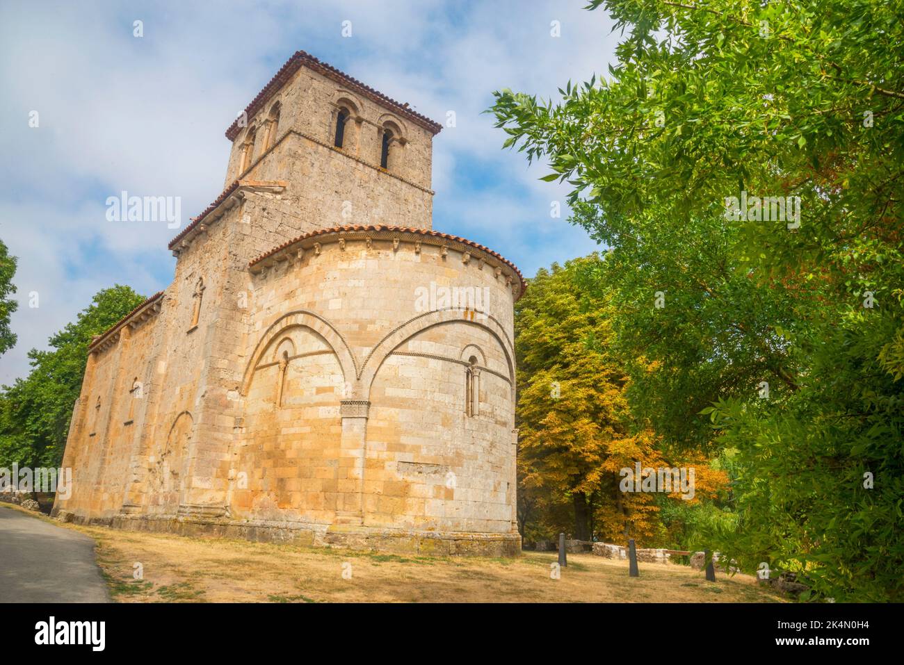 Foto de Monasterio de Rodilla. en Valle de las Navas, Burgos