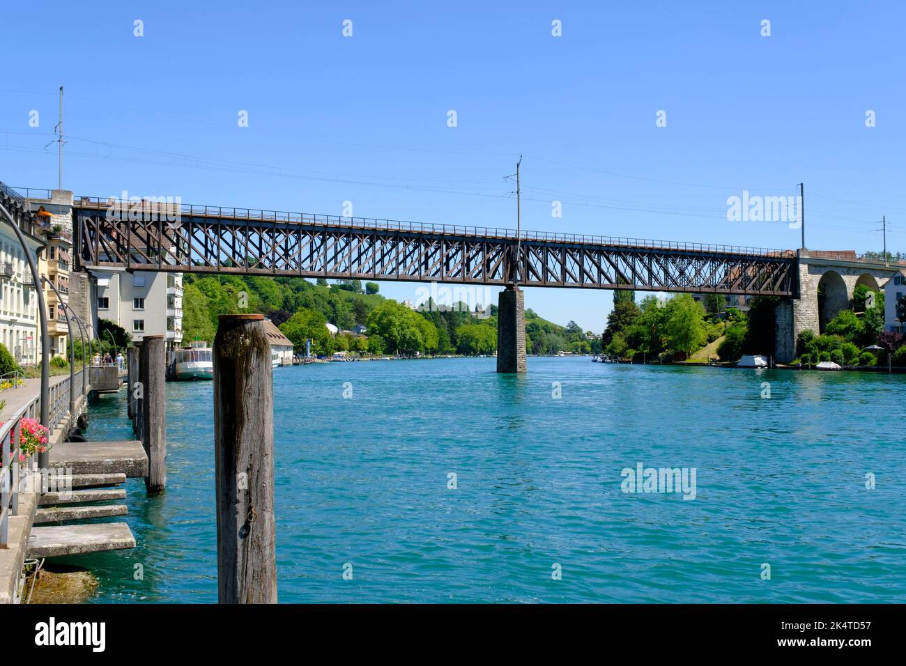 Puente Ferroviario sobre el Rin, Schaffhausen, Cantón Schaffhausen, Suiza, Europa Foto de stock