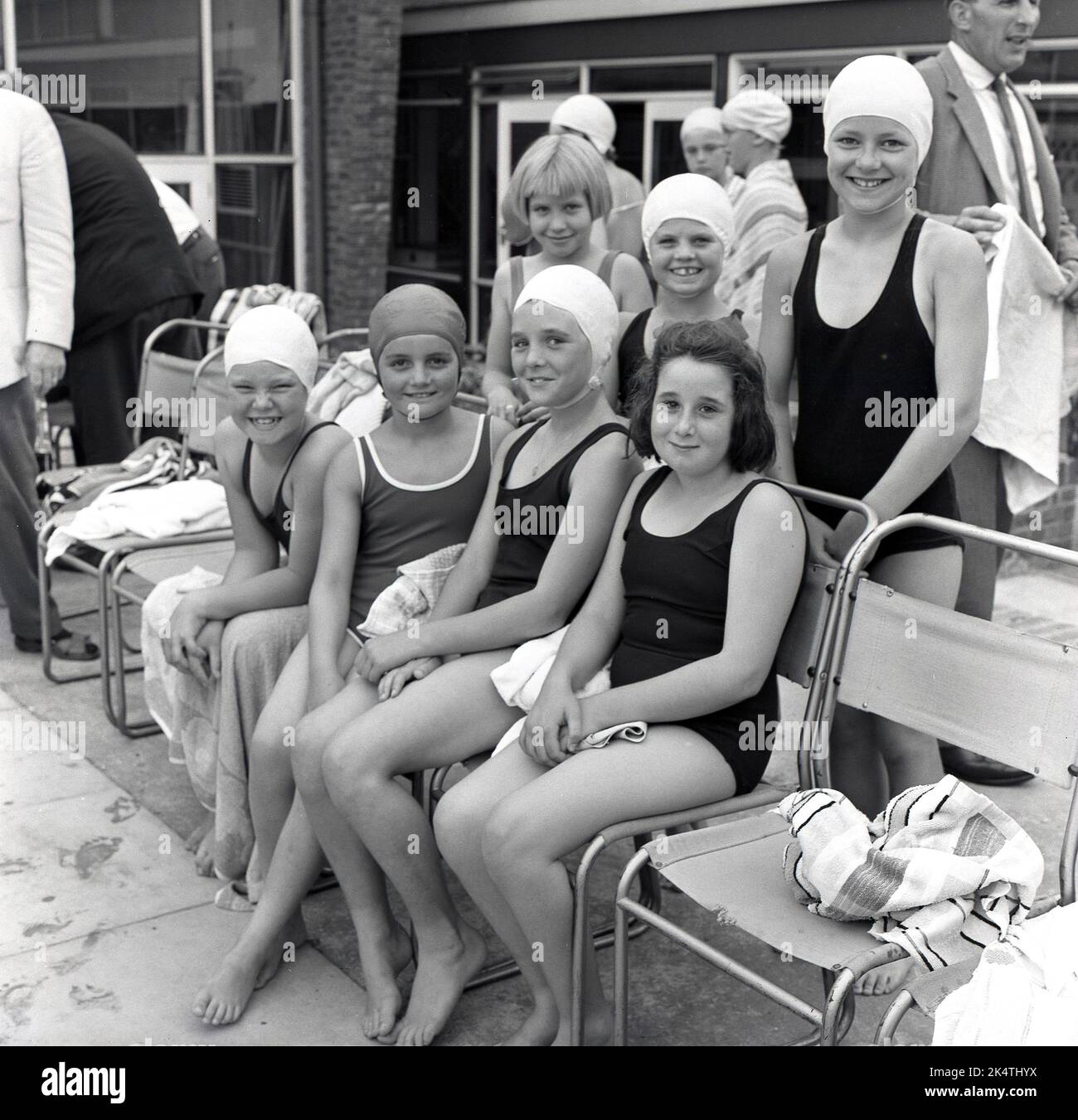 Swim 1964 fotografías e imágenes de alta resolución - Alamy