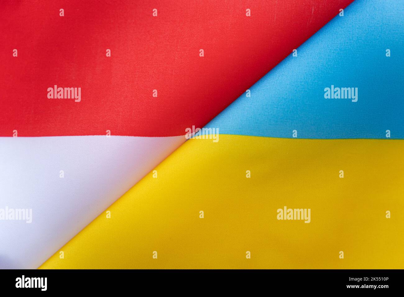 Banderas de Alemania y Ucrania. El concepto de relaciones