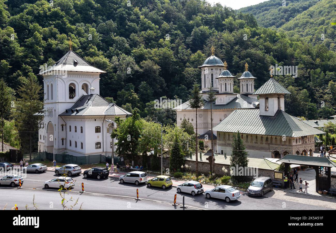 Vremea In Bumbesti Jiu Pe 25 De Zile Lainici, Bumbesti-Jiu, Rumania - 10 de julio de 2022: Vista del