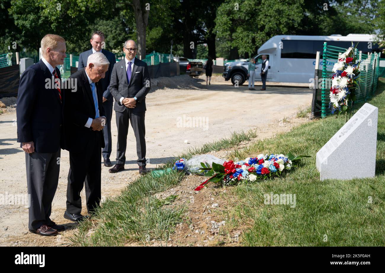 Lowell grissom fotografías e imágenes de alta resolución - Alamy