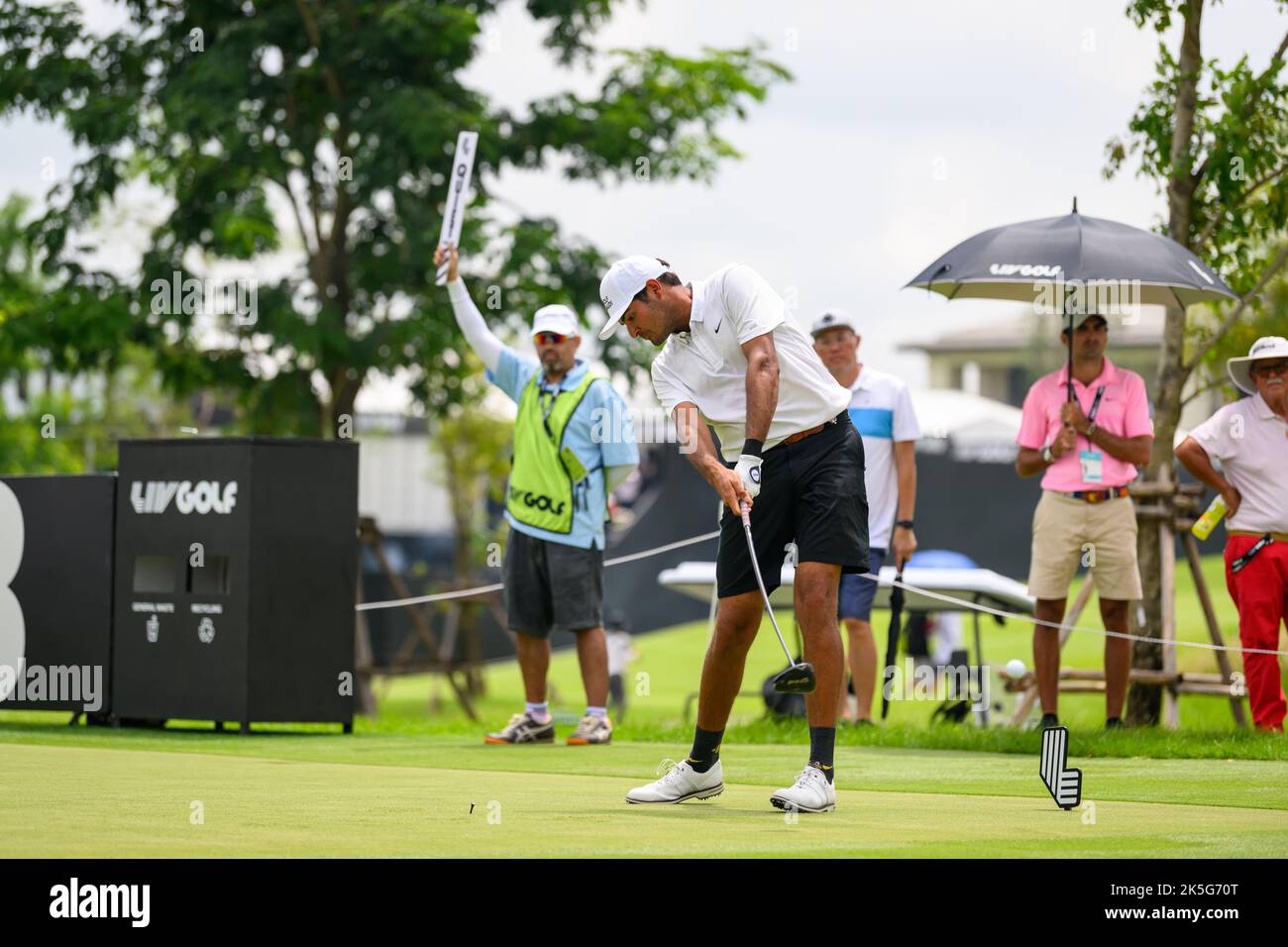 Eugenio LopezChacarra de España comienza a las 8 durante la ronda 2nd