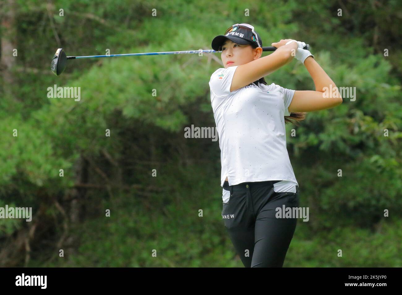 25 de agosto de 2022-Chuncheon, Corea del Sur-Lee Ji Hyun acción en la 2th ª sala durante un Hanhwa Classic 2022 Ronda 1 en el Jade Palace Golf Club en Chun Cheon, Corea del Sur. Foto de stock