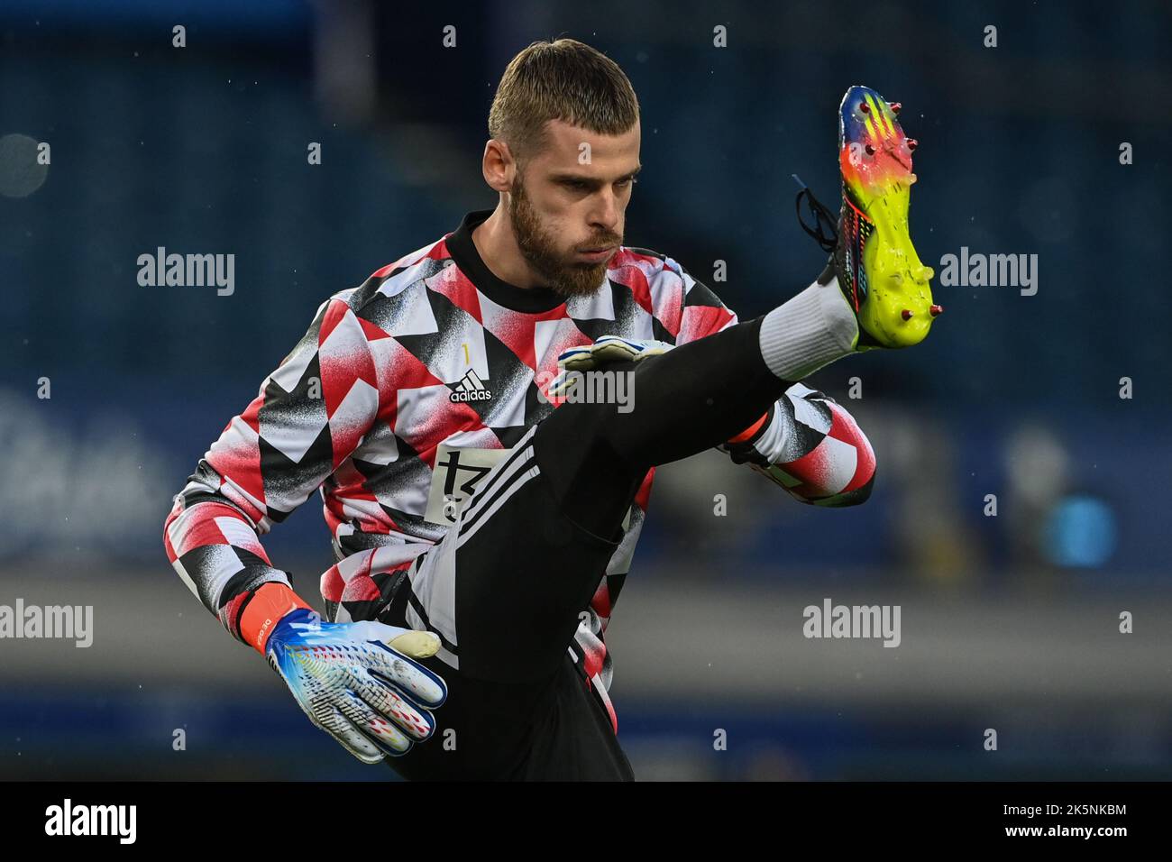 Guantes de portero fotografías e imágenes de alta resolución - Página 10 -  Alamy