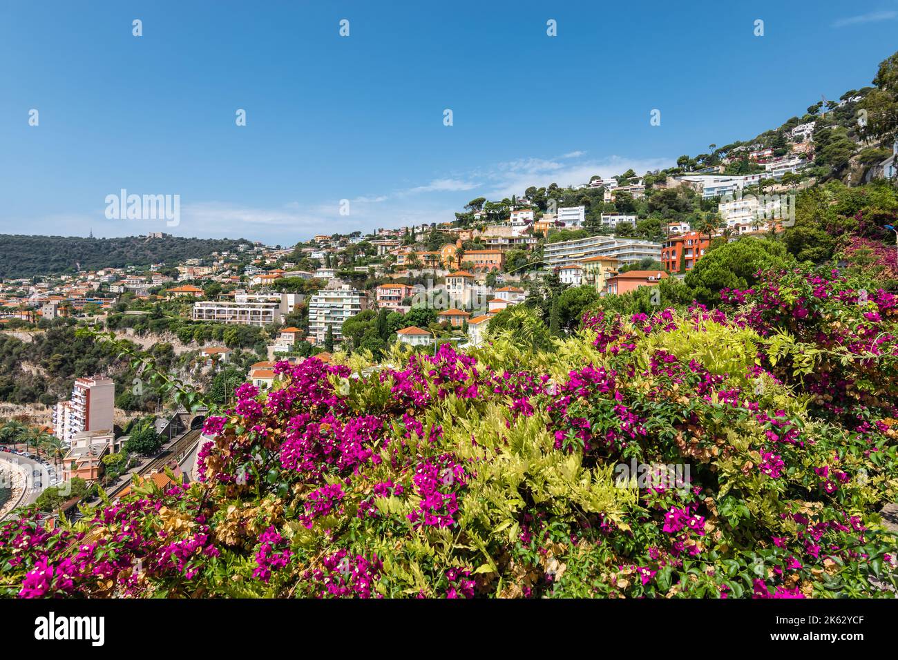 Ciudad costera de Villefranche-sur-Mer, Riviera Francesa. Foto de stock