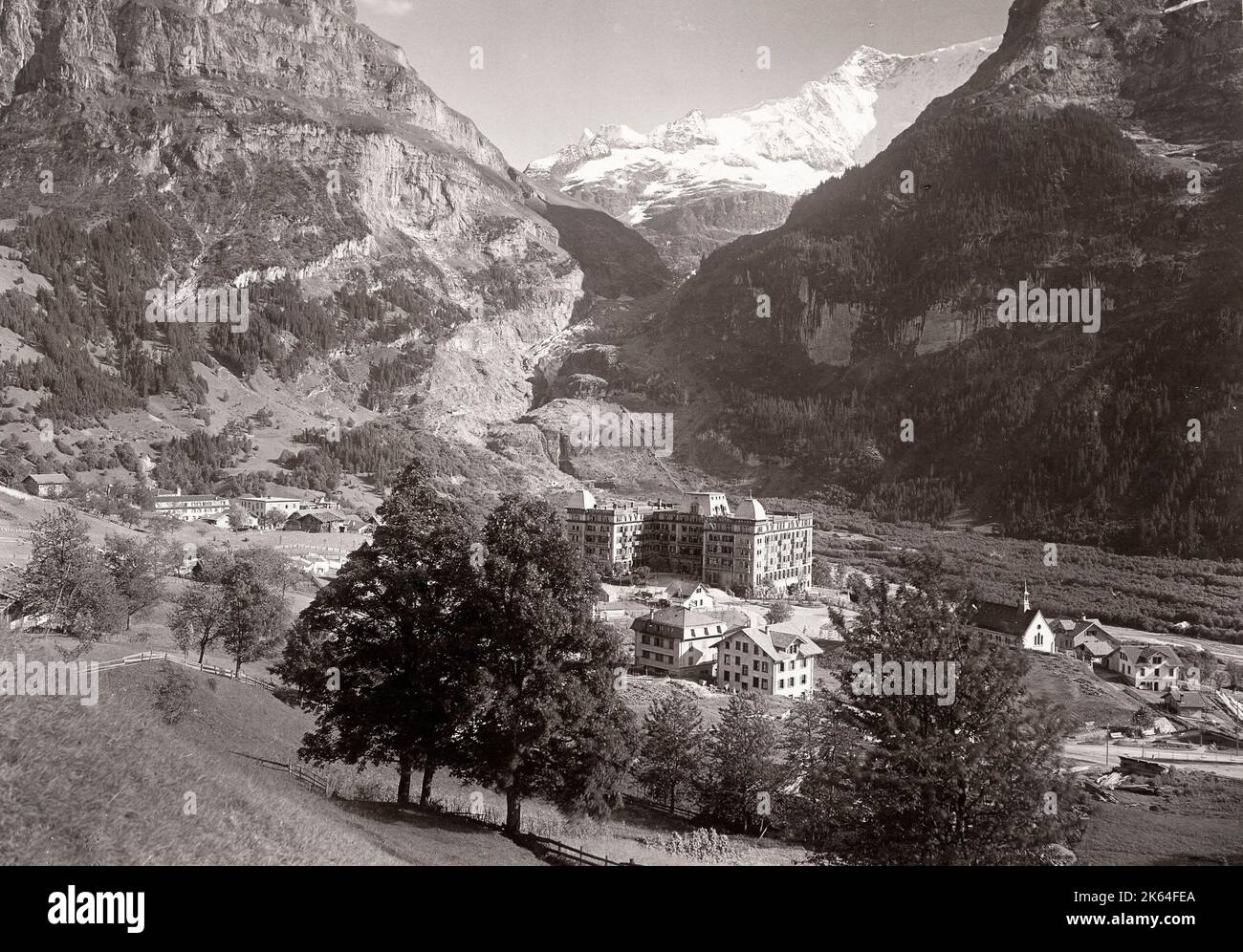 Fotografía del siglo XIX - Grindelwald, Hotel Baren, Suiza, montañas, Alpes Foto de stock