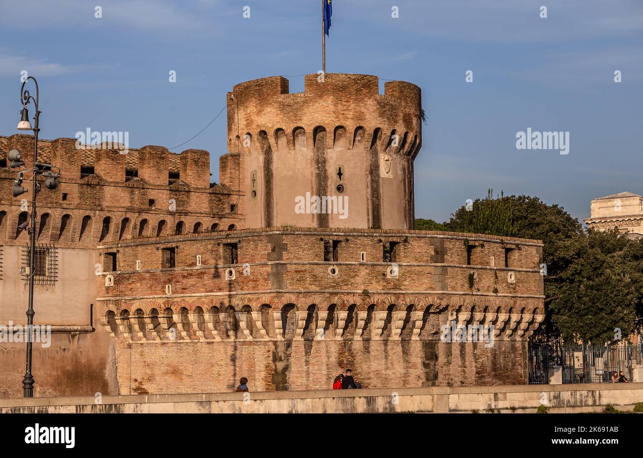 ROMA, ITALIA - 06 DE DICIEMBRE de 2019: Castillo de San Angelo en Roma, Italia Foto de stock