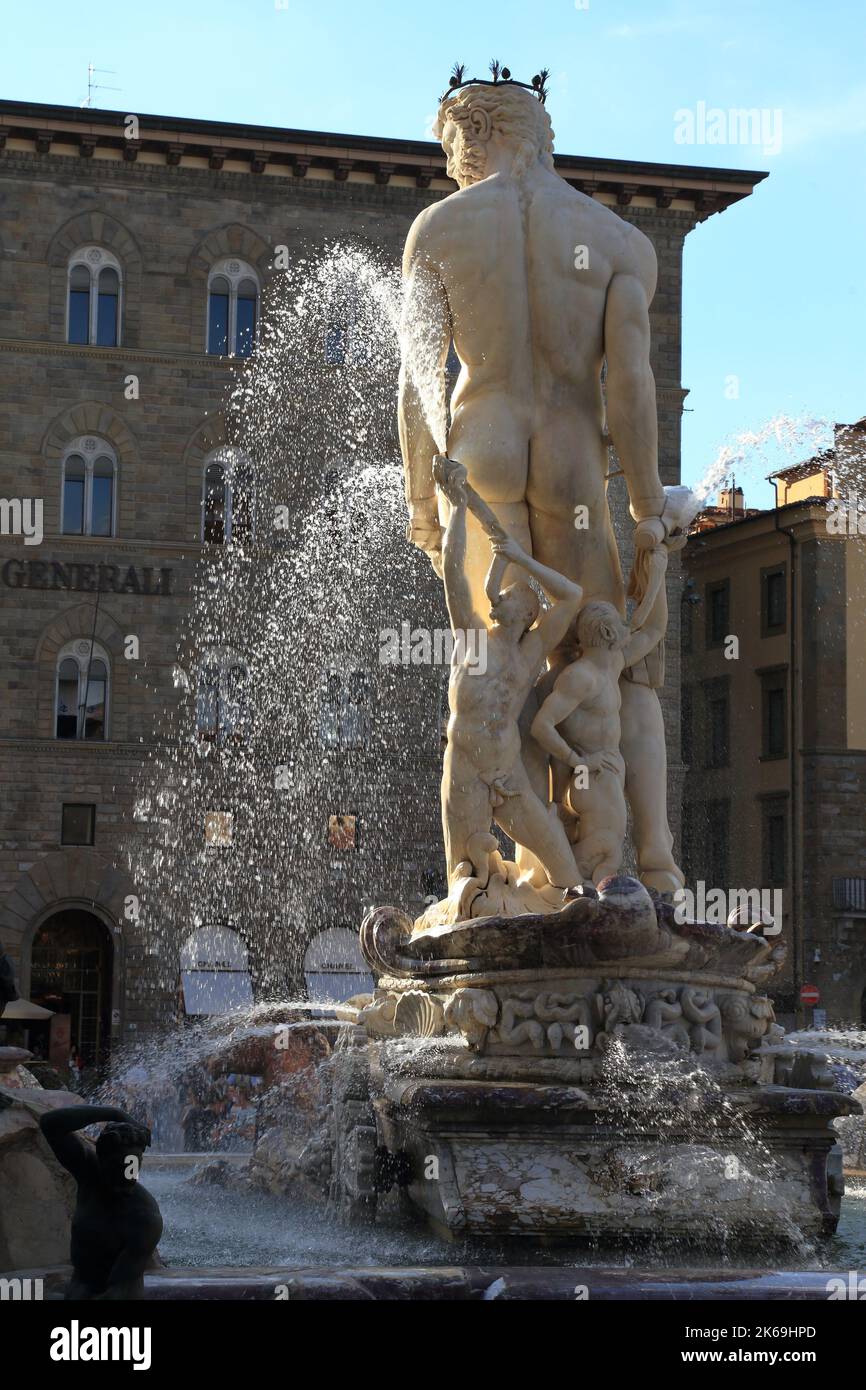 Fuente de Neptuno en Florencia / Fontana del Nettuno a Florencia Foto de stock