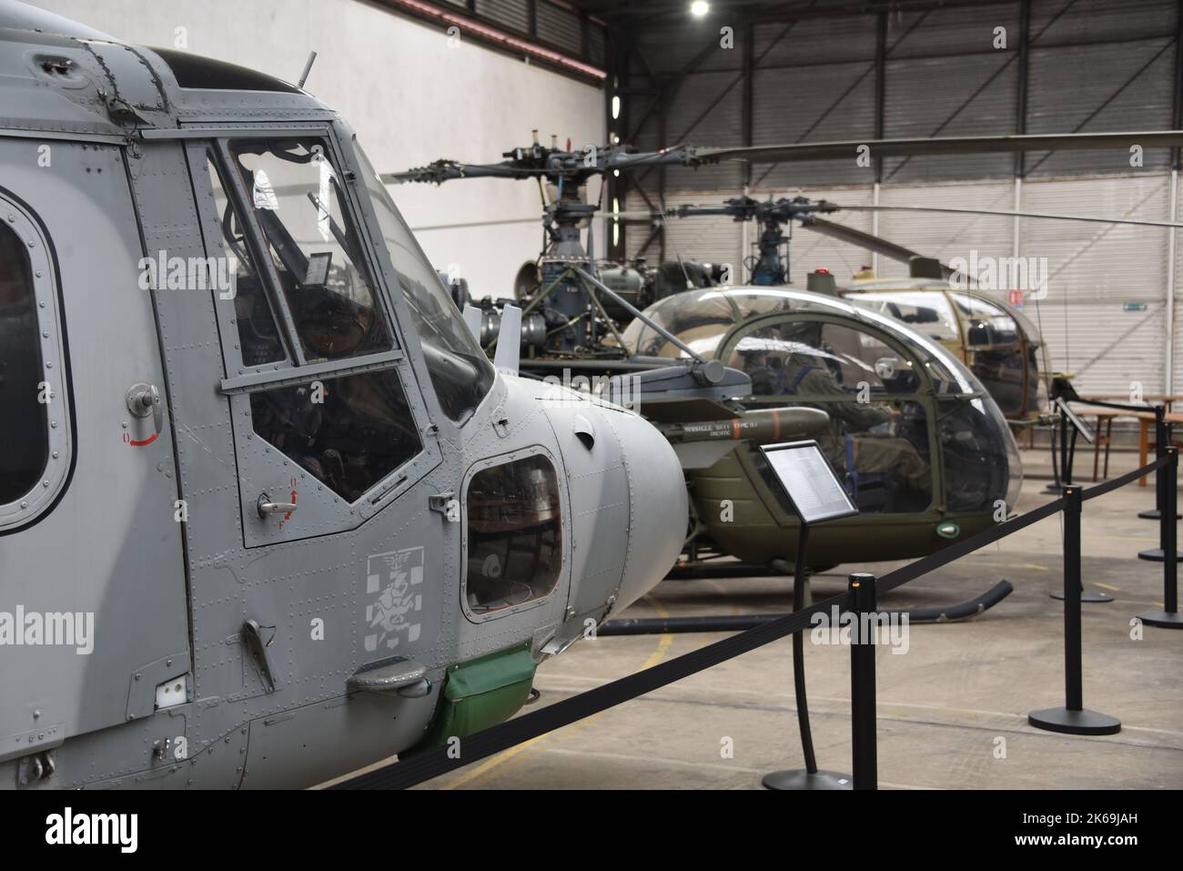 Dax, Francia - 28 de abril de 2022: Museo de la aviación Musée de l'Atat et de l'helicoptere Foto de stock