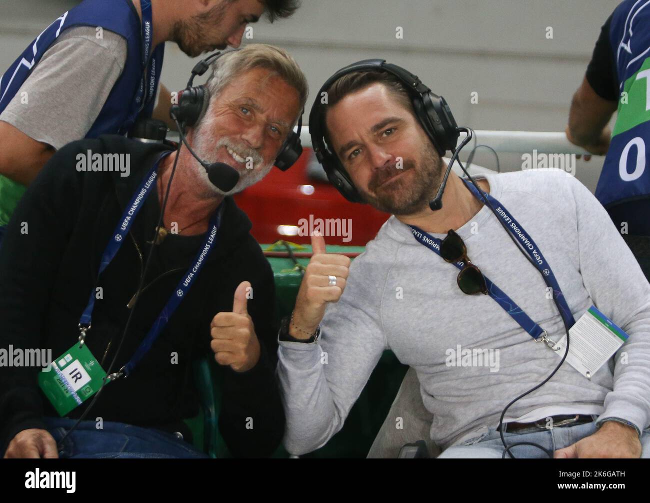 Laurent Paganelli Canal + durante la Liga de Campeones de la UEFA, partido de fútbol del Grupo D entre Sporting CP y el Olympique de Marseille el 12 de octubre de 2022 en el estadio José Alvalade de Lisboa, Portugal - Foto Laurent Lairys / DPPI Foto de stock