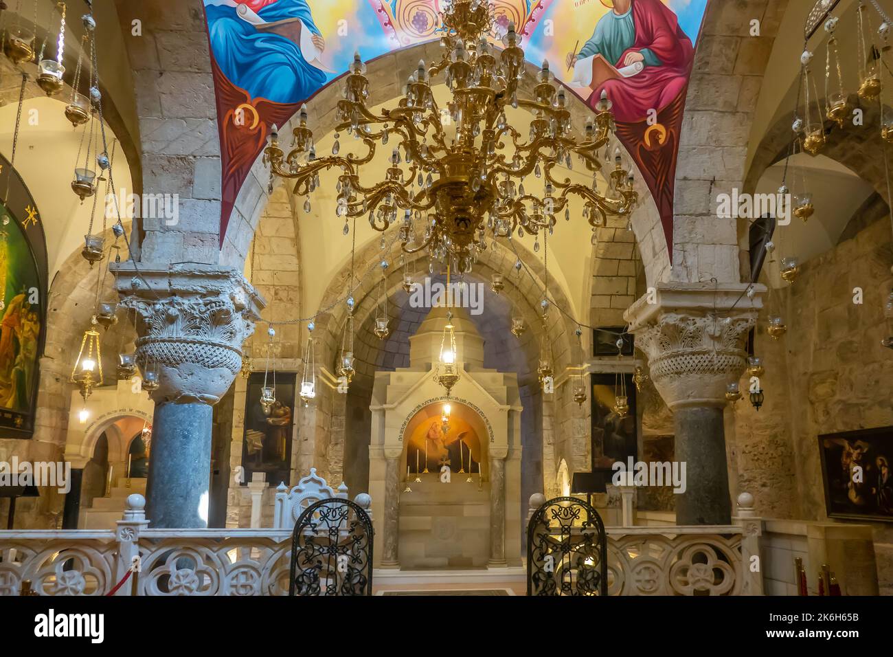 Israel, Jerusalén, iglesia del Santo Sepulcro, interior, Capilla Armenia de Santa Elena Foto de stock