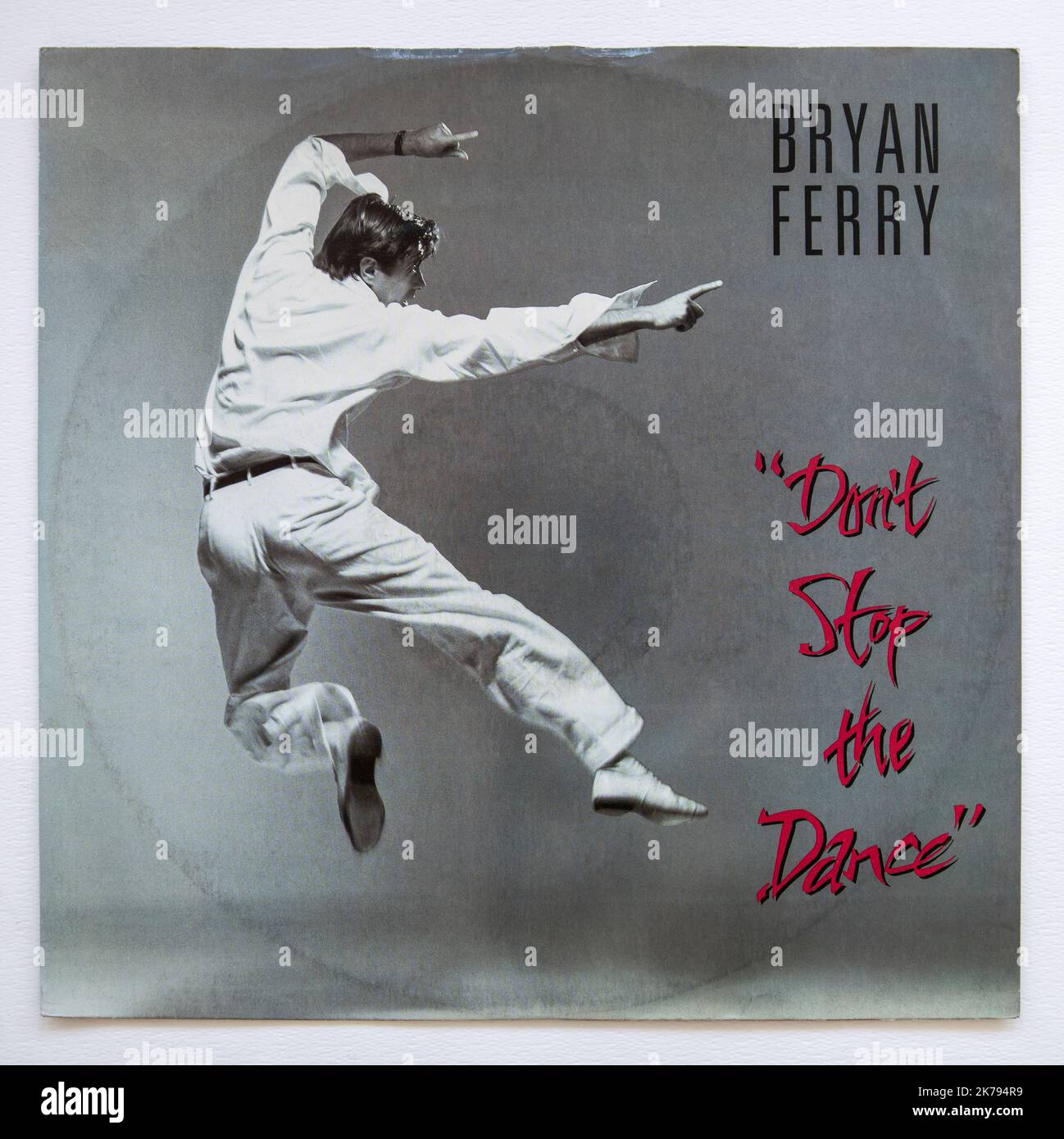 Imagen de la versión de 12 pulgadas de Don't Stop the Dance de Bryan Ferry, que fue lanzado en 1985 Foto de stock