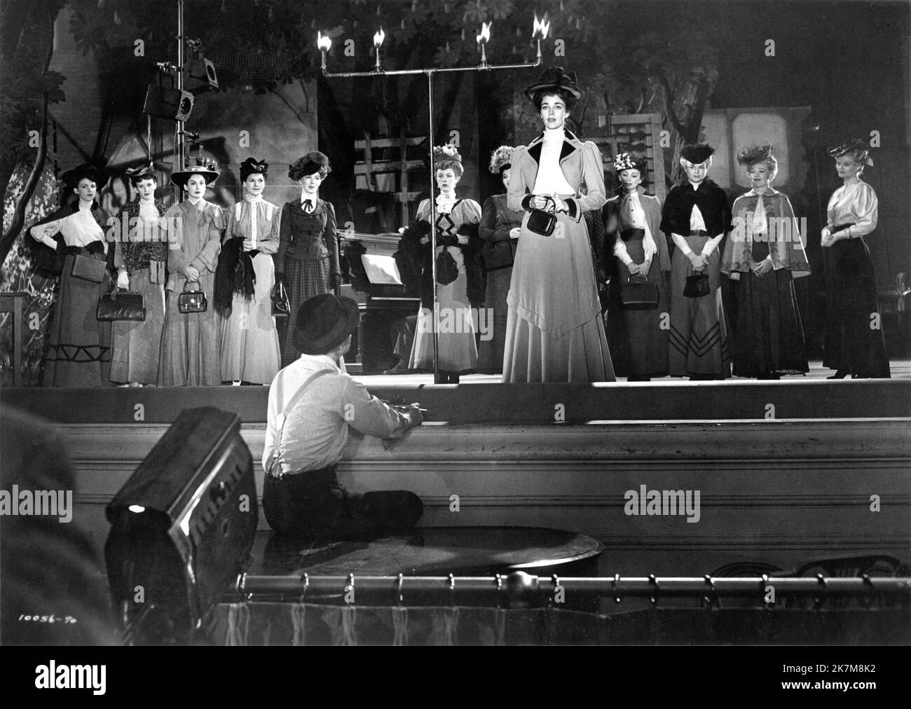 JENNIFER JONES en CARRIE 1952 director WILLIAM WYLER de la novela