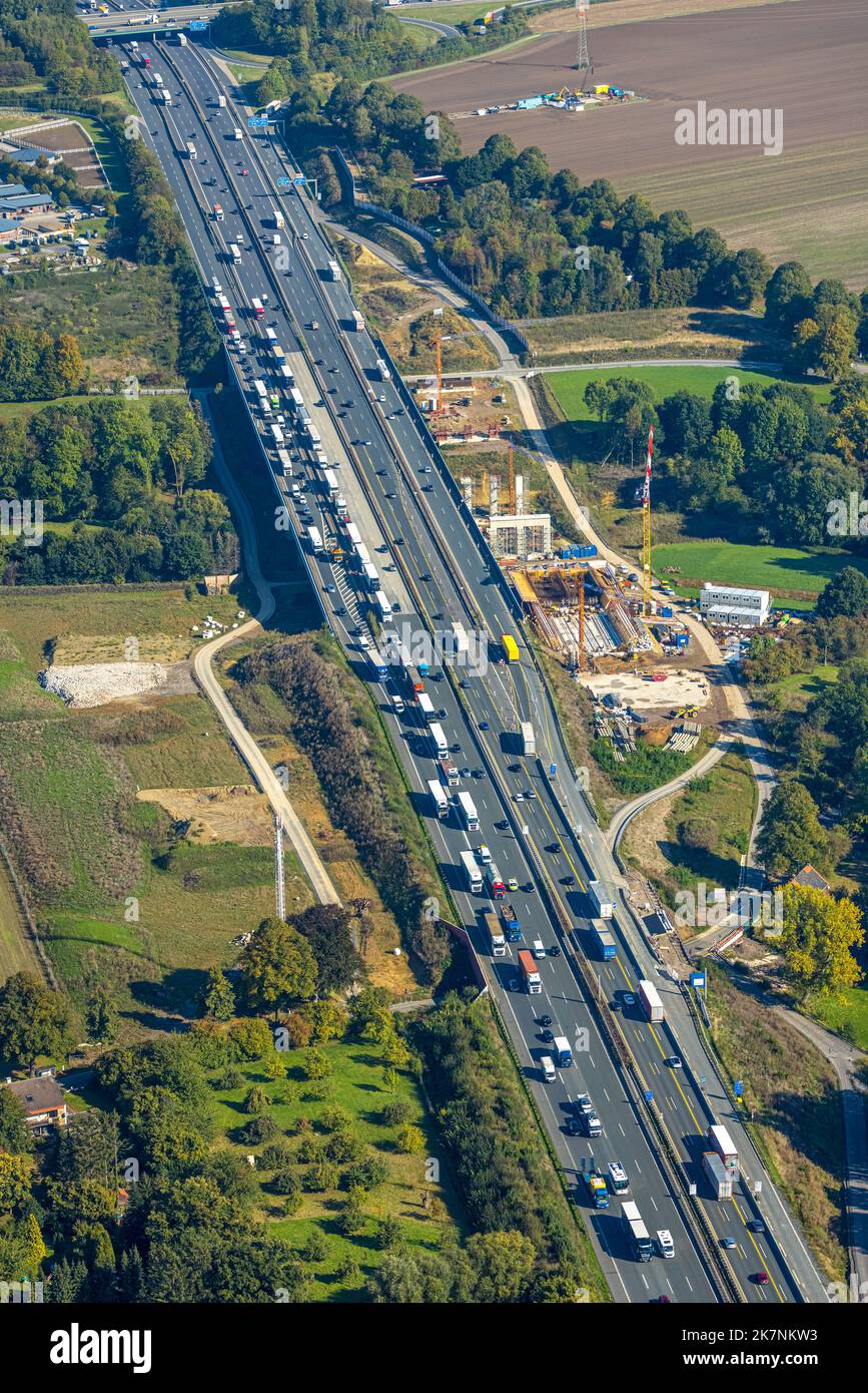 Vista aérea, sitio de construcción con el puente Liedbachtal de