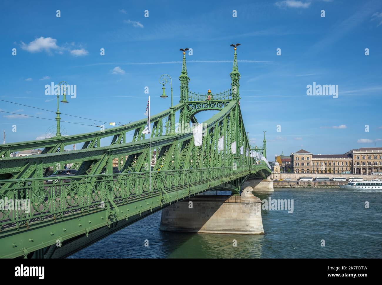 Puente de la Libertad - Budapest, Hungría Foto de stock