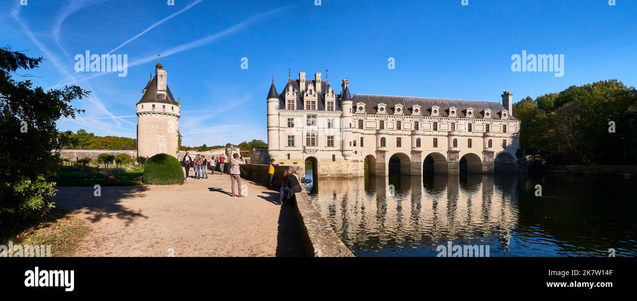 Valle de Cher, Chenonceaux (centro de Francia): El castillo de Chenonceau, famoso castillo del valle del Loira, en el departamento de Touraine Foto de stock