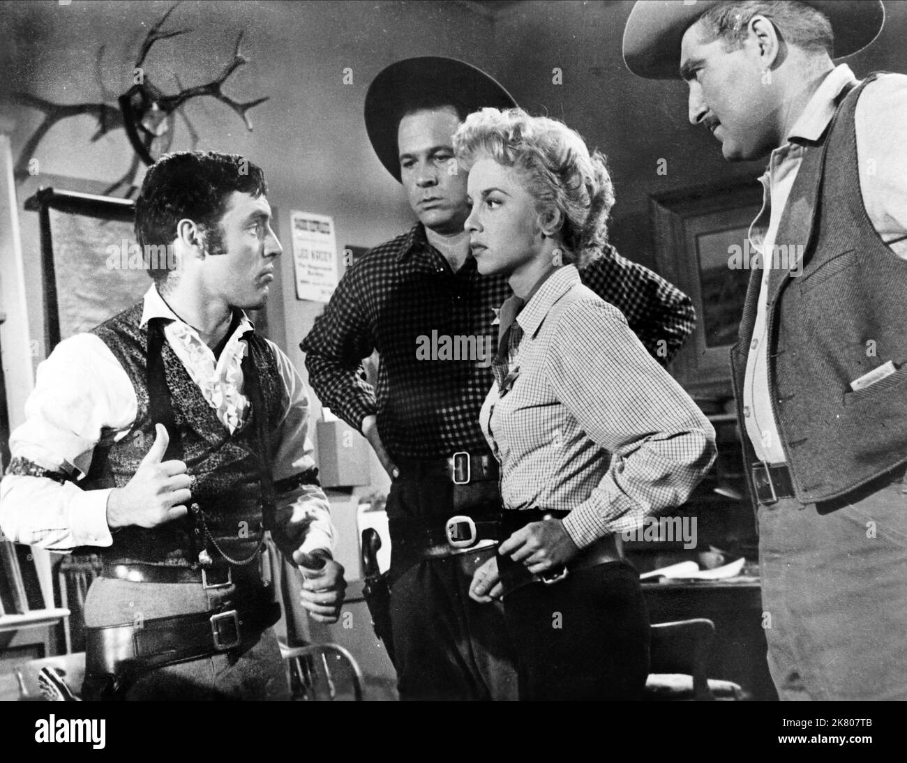 Кинофильмы 60 70. Gunslinger 1956.