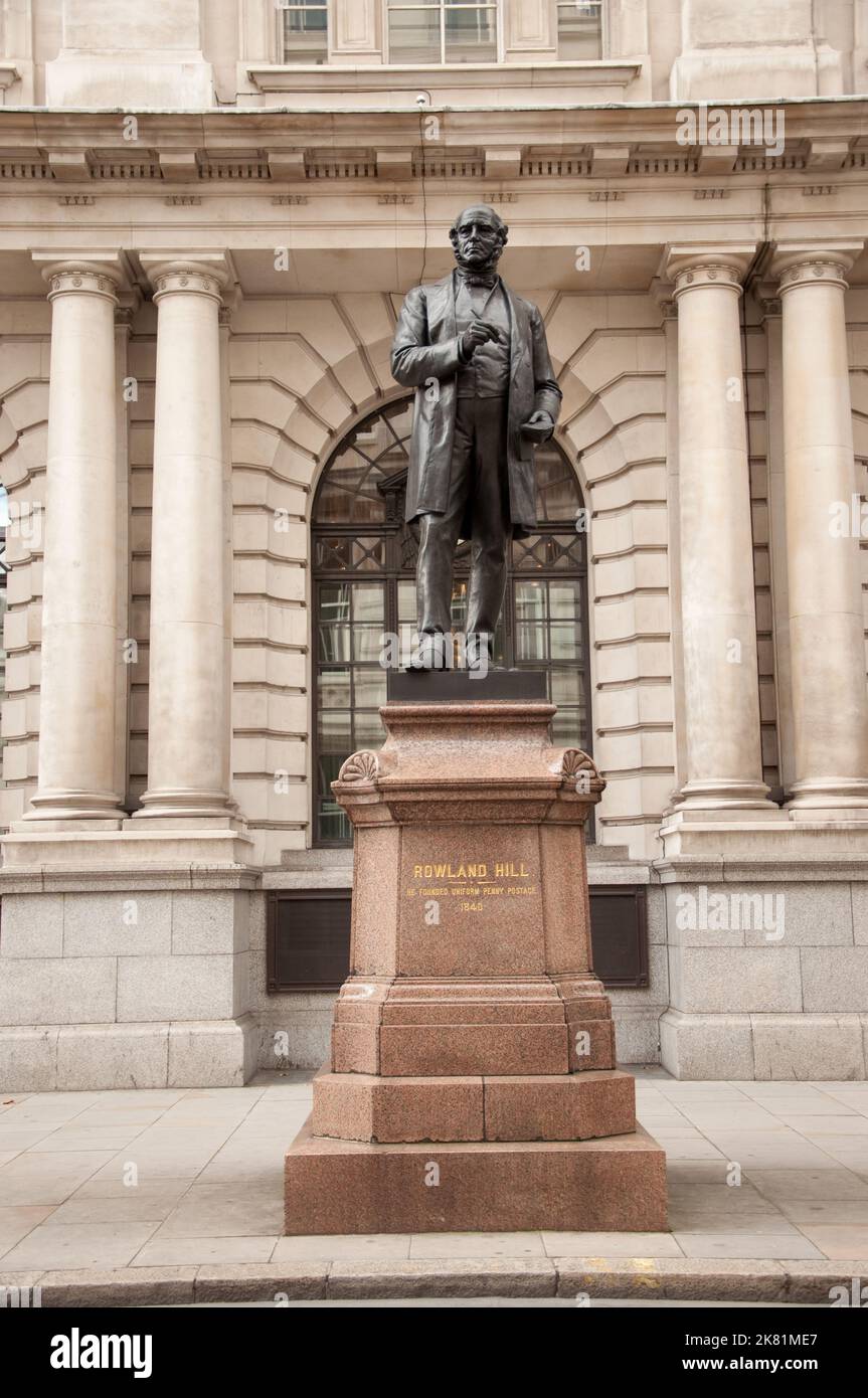 Sir Rowland Hill KCB, FRS (3 de diciembre de 1795 - 27 de agosto de 1879) fue un maestro, inventor y reformador de inglés. Hizo campaña por una r completa Foto de stock