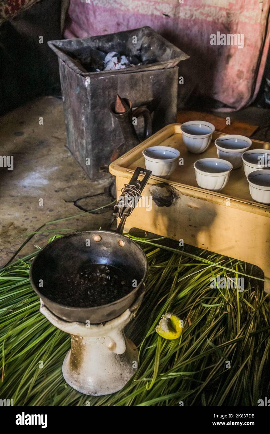 Ceremonia del cafe fotografías e imágenes de alta resolución Alamy