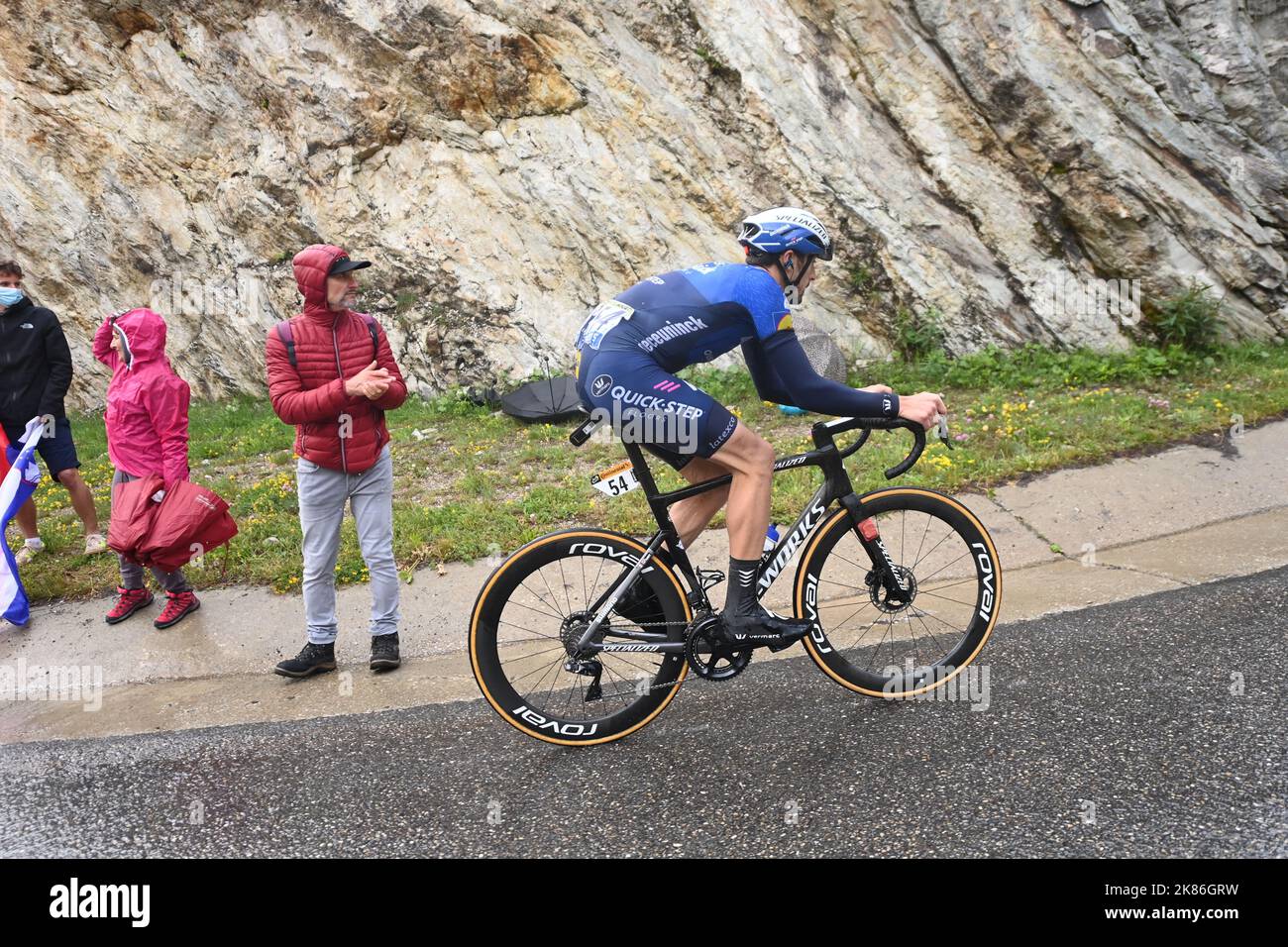 CATTANEO Mattia (ITA) de DECEUNINCK - QUICK - STEP durante la etapa 9 del Tour de Francia 2021, Cluses to Tigne. Foto de stock