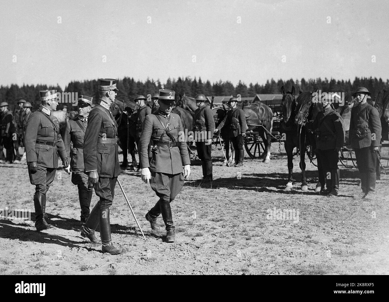 Gardermoen 19390920 El Rey Haakon Y El Pr ncipe Heredero Olav gardermoen-19390920-el-rey-haakon-y-el-pr-ncipe-heredero-olav