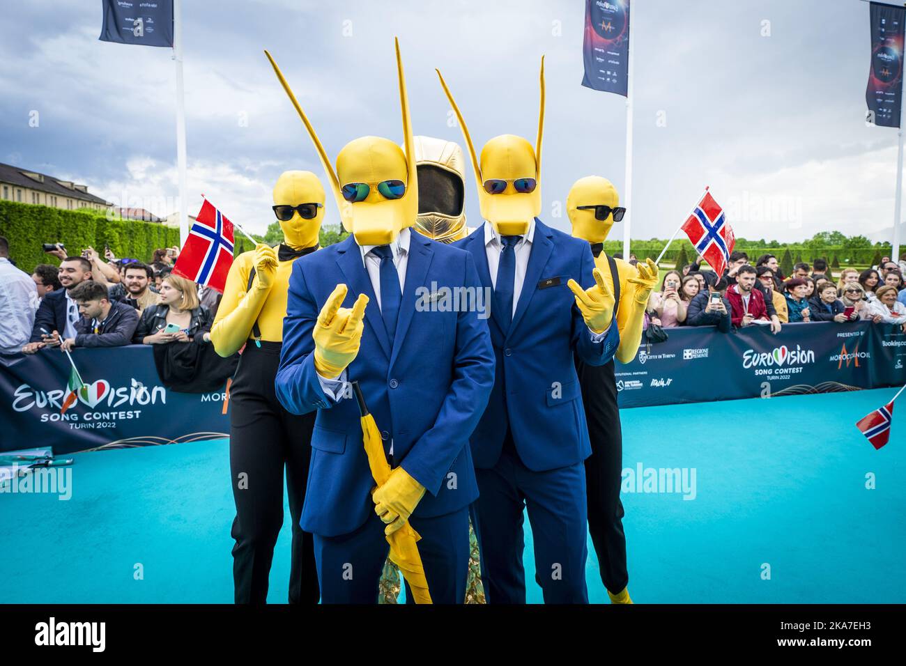 Turín, Italia 20220508. Los participantes noruegos de Eurovisión