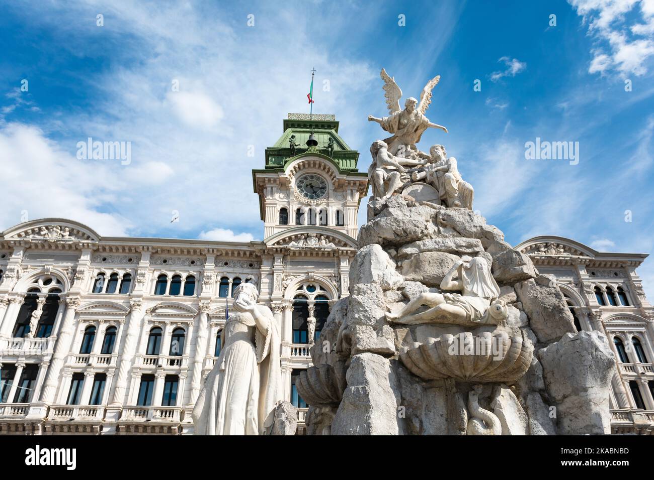 Plaza de la Unidad de Italia en Trieste, Italia Foto de stock