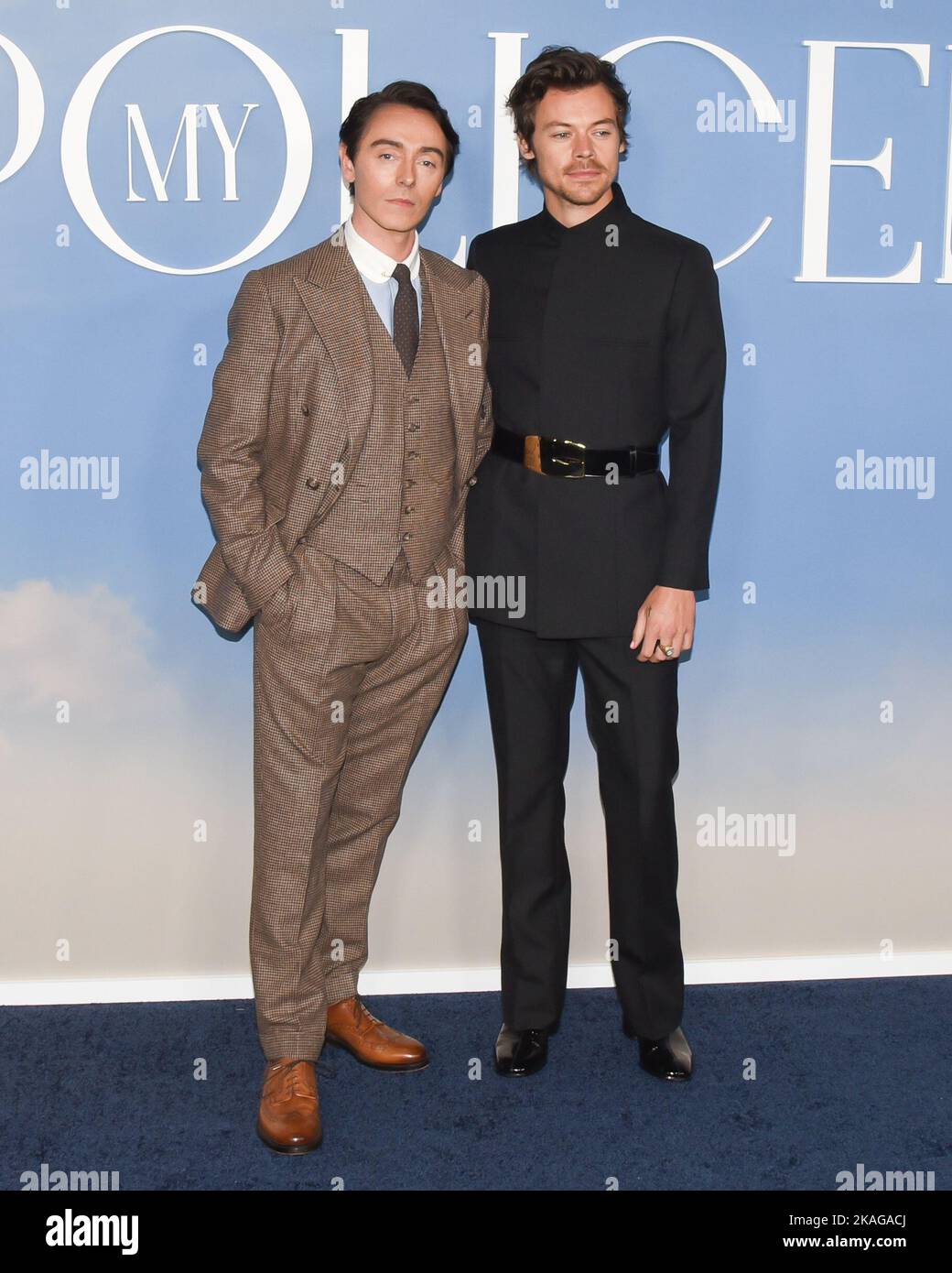 01 de noviembre de 2022 - Los Ángeles, California - David Dawson y Harry Styles. Estreno en Los Ángeles de ''Mi policía' (Imagen de crédito: © Billy Bennight/AdMedia via ZUMA Press Wire 01 de noviembre de 2022 - Los Ángeles, California - David Dawson y Harry Styles. Estreno en Los Ángeles de ''Mi policía' (Imagen de crédito: © Billy Bennight/AdMedia via ZUMA Press Wire