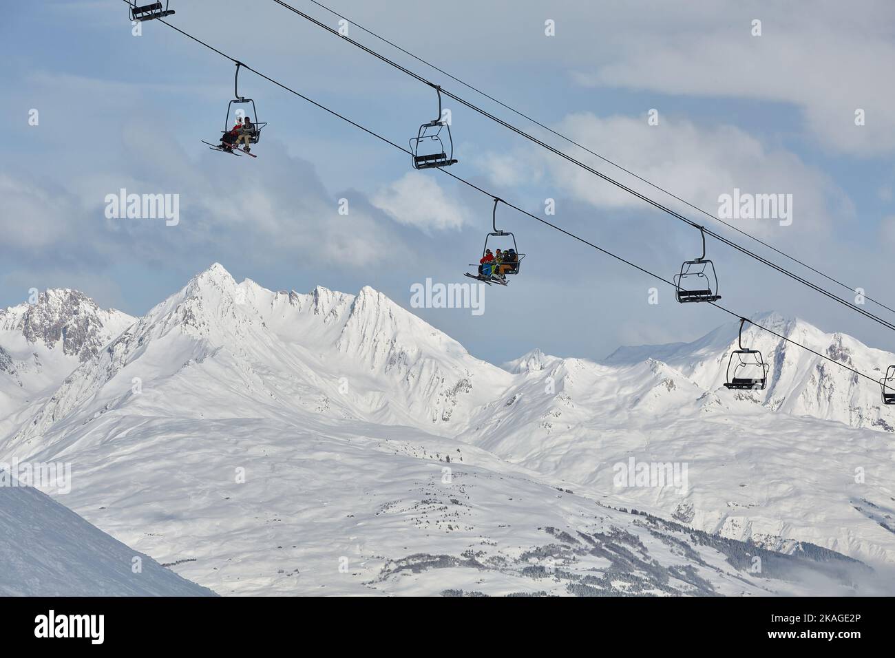 Pistas de esquí, con muchas personas Foto de stock