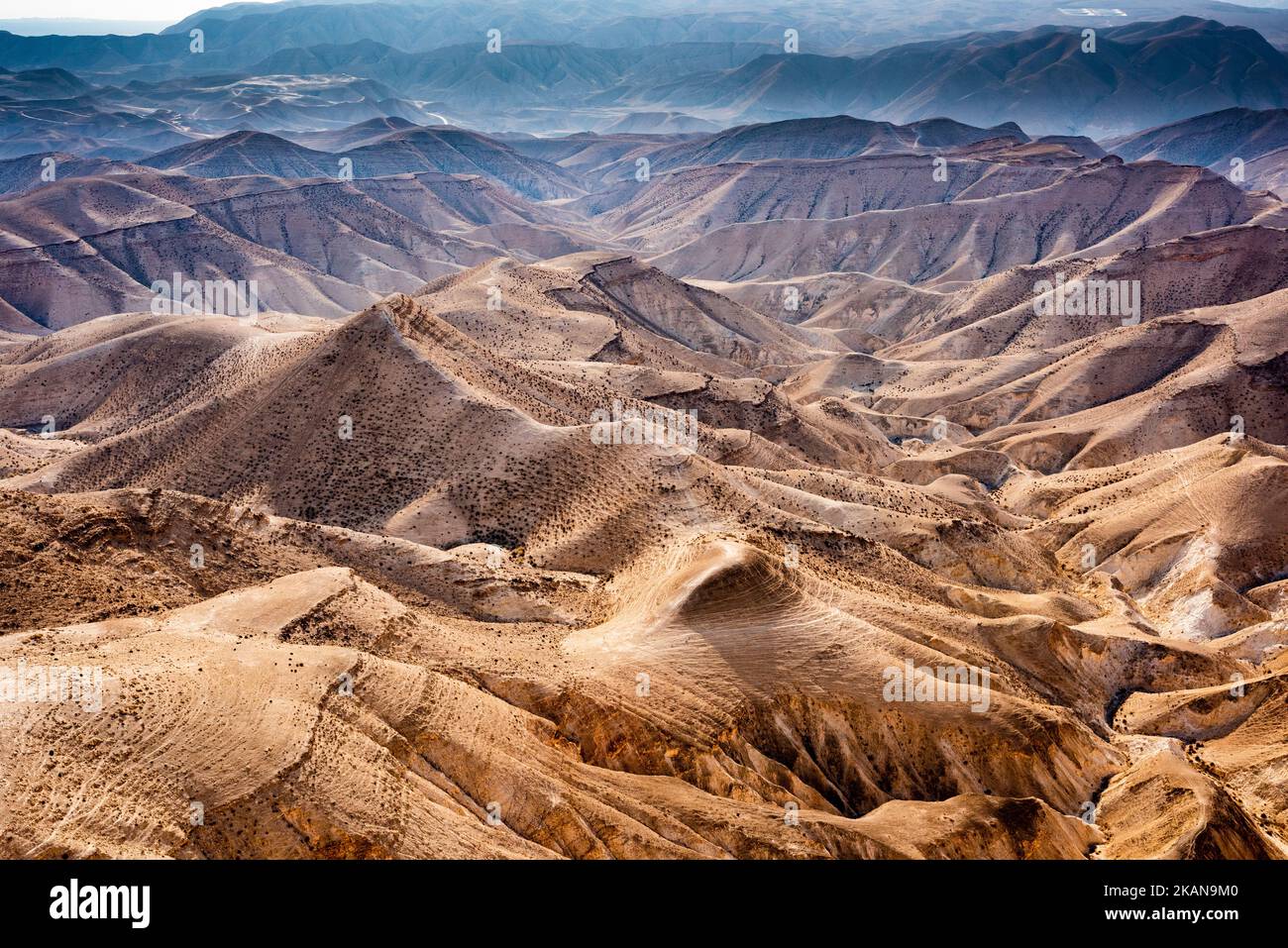 Vista del paisaje natural palestino - montañas y desierto Foto de stock