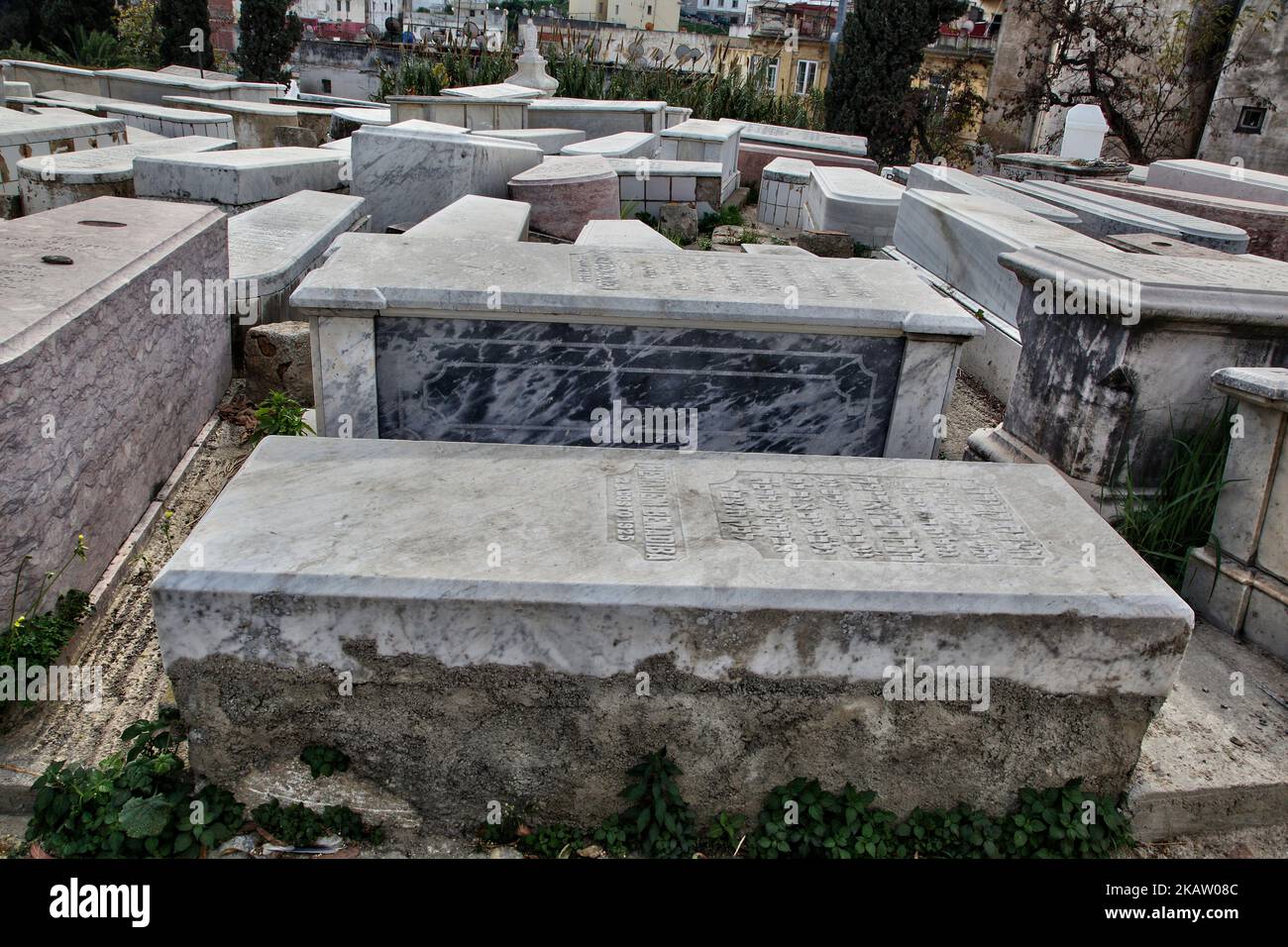 Whitewashed tombs fotografías e imágenes de alta resolución Alamy