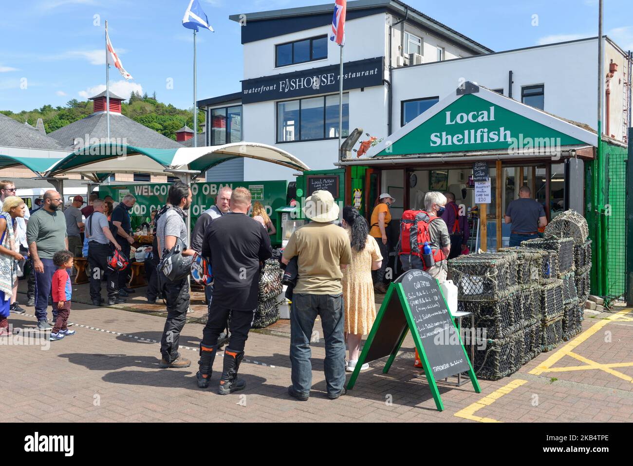 Oban Argyll Escocia. Oban Seafood Shack, famoso restaurante de pescado fresco en Oban Quayside Foto de stock
