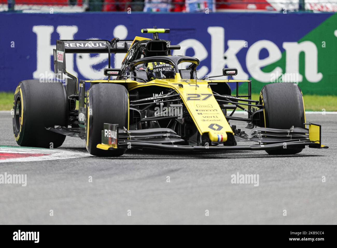 Nico Hulkenberg Conducir el (27) Renault F1 Team en pista durante la práctica para el Gran Premio de Fórmula Uno de Italia en Autodromo di Monza el 6 de septiembre de 2019 en Monza, Italia. (Foto de Emmanuele Ciancaglini/NurPhoto) Foto de stock
