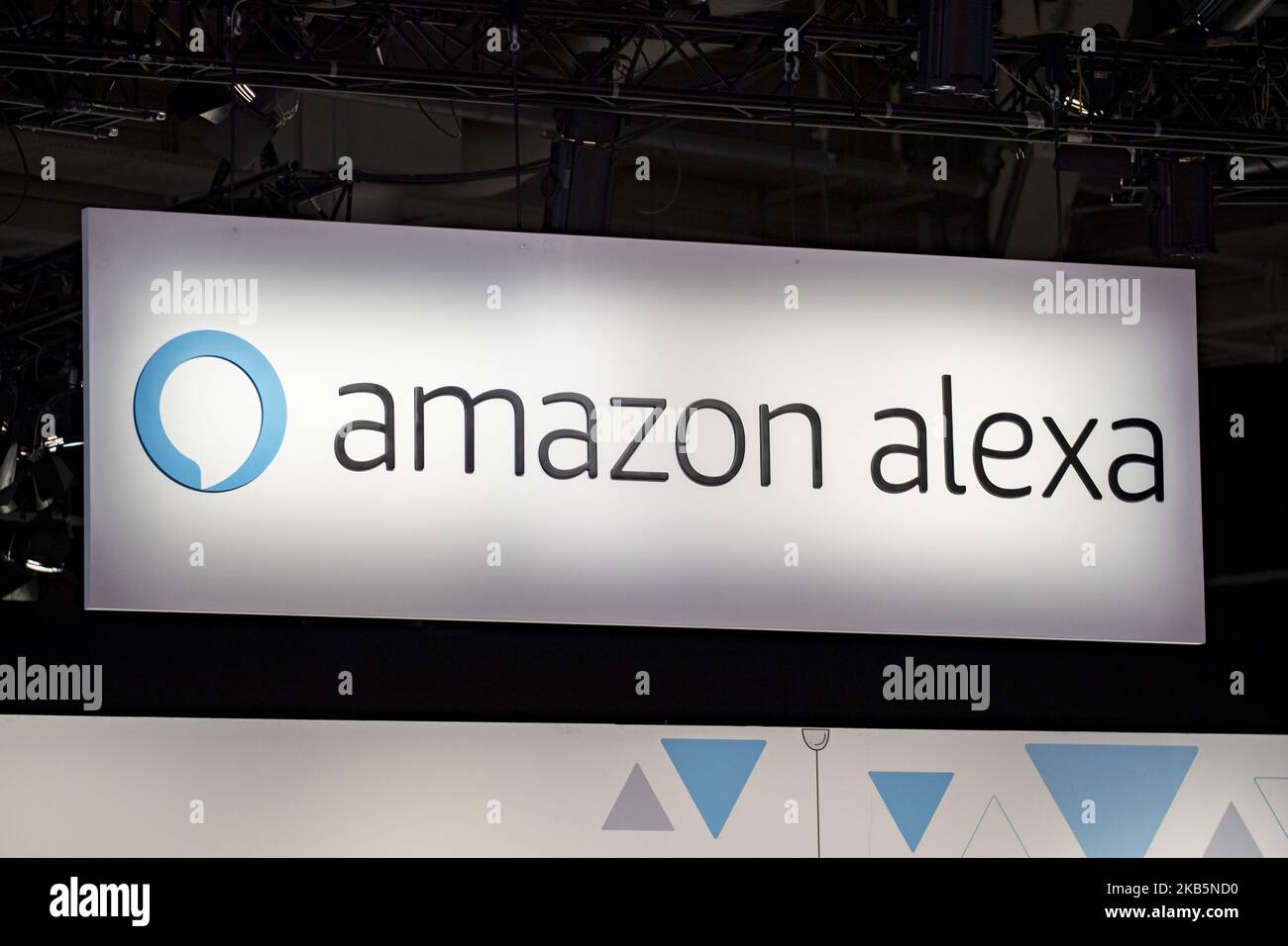 Amazon alexa logo fotografías e imágenes de alta resolución - Alamy