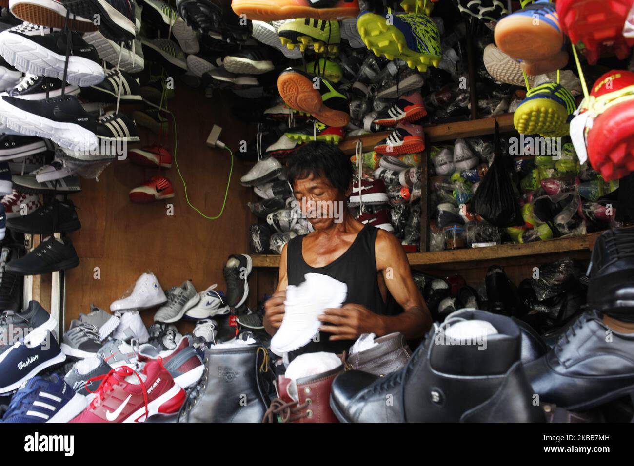 Proveedores de zapatos importados sale