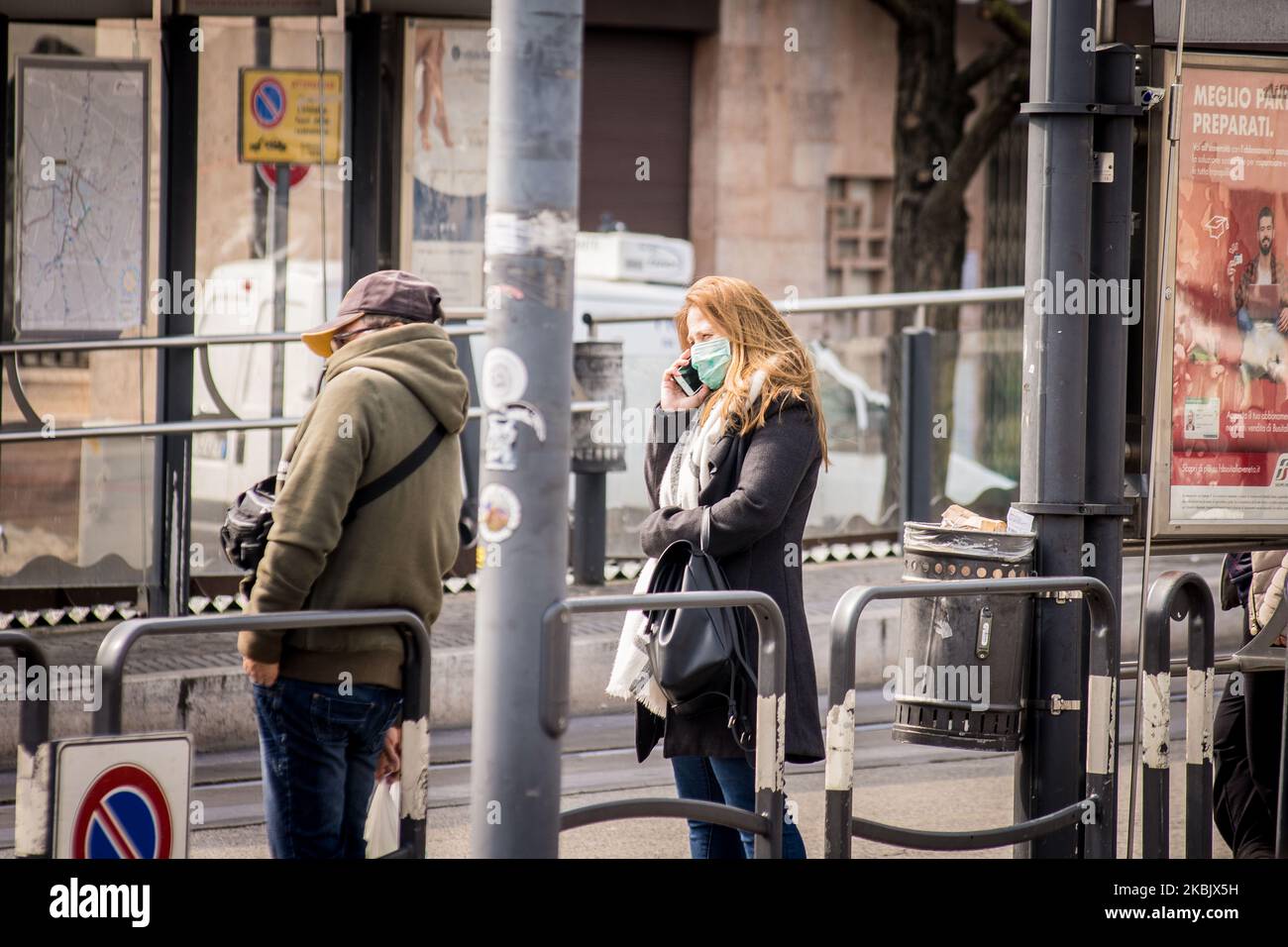 Vida cotidiana en Padova, Italia, el 12 de marzo de 2020 después del cierre de todas las tiendas requeridas por el gobierno para prevenir la propagación de la corona del virus (Foto de Massimo Bertolini/NurPhoto) Foto de stock