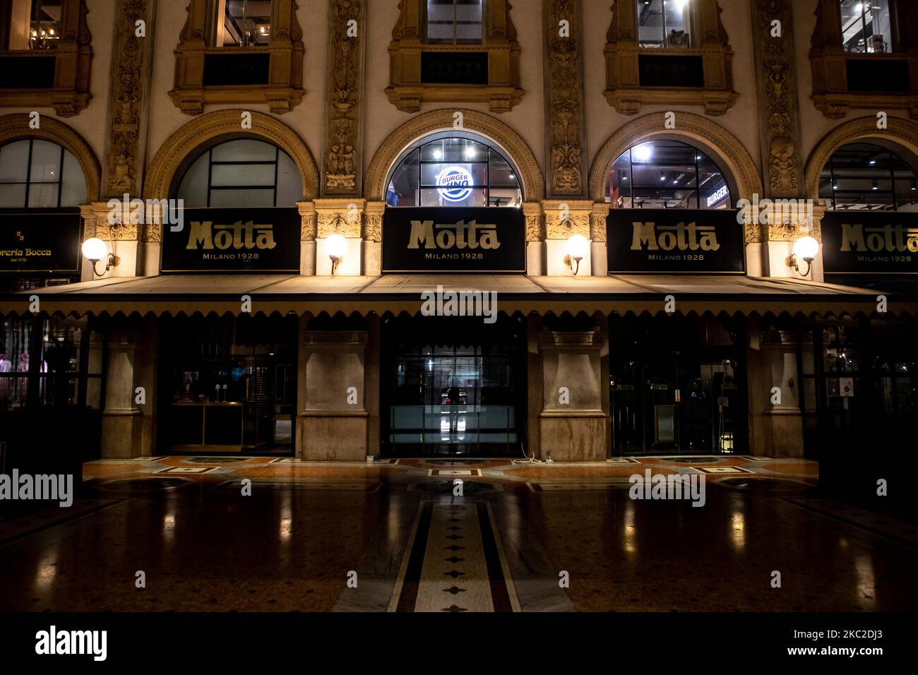 Ciudad de Milán durante los decretos de toque de queda de la región de