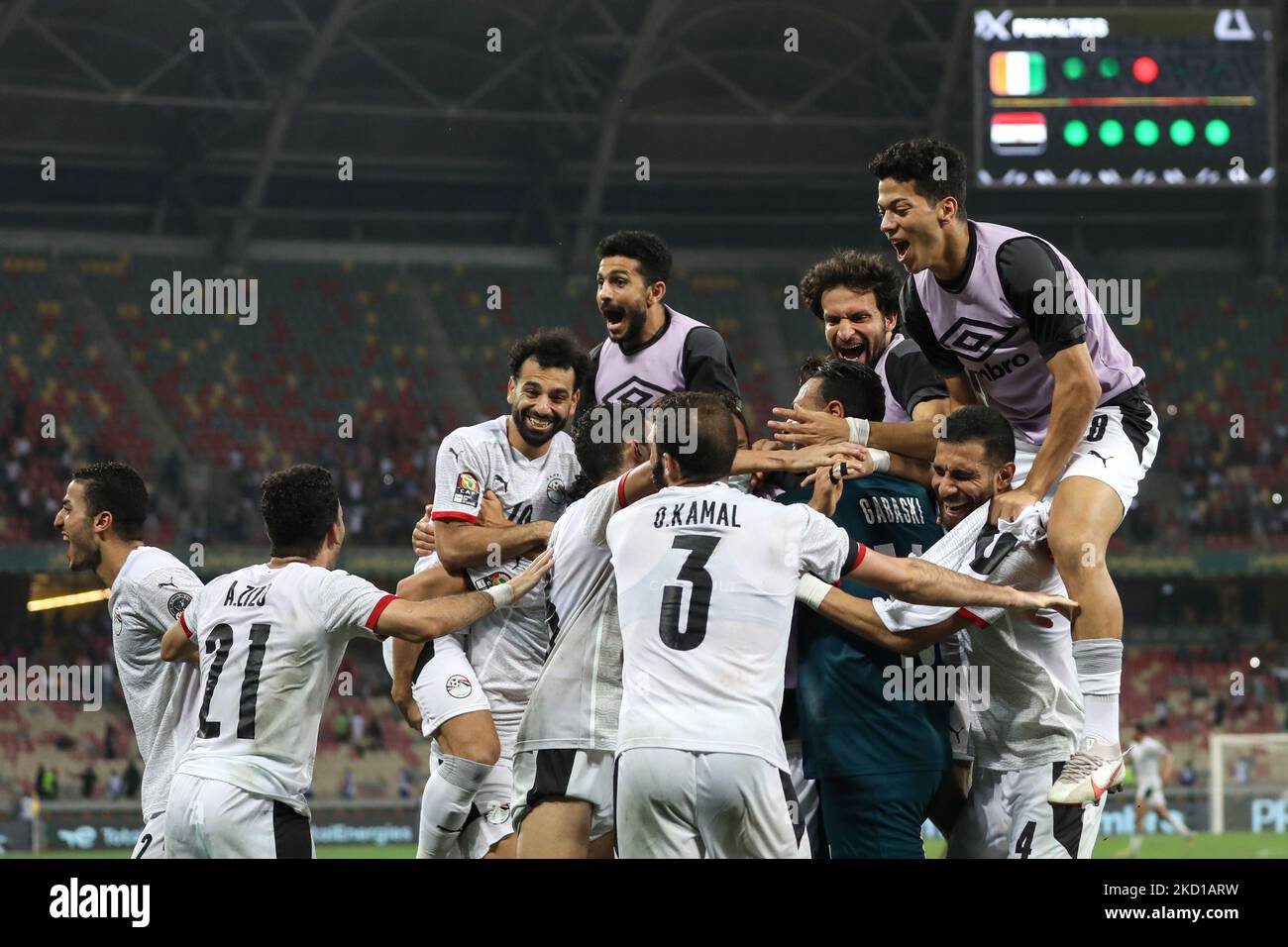 Los jugadores de Egipto celebran después de ganar la Copa de África de