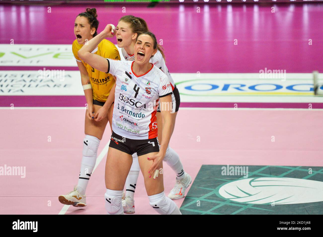 Volea azzurra san casciano fotografías e imágenes de alta resolución