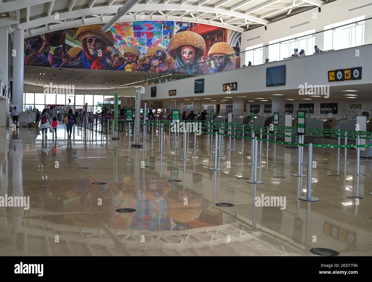 Pasillo de la terminal fotografías e imágenes de alta resolución Alamy