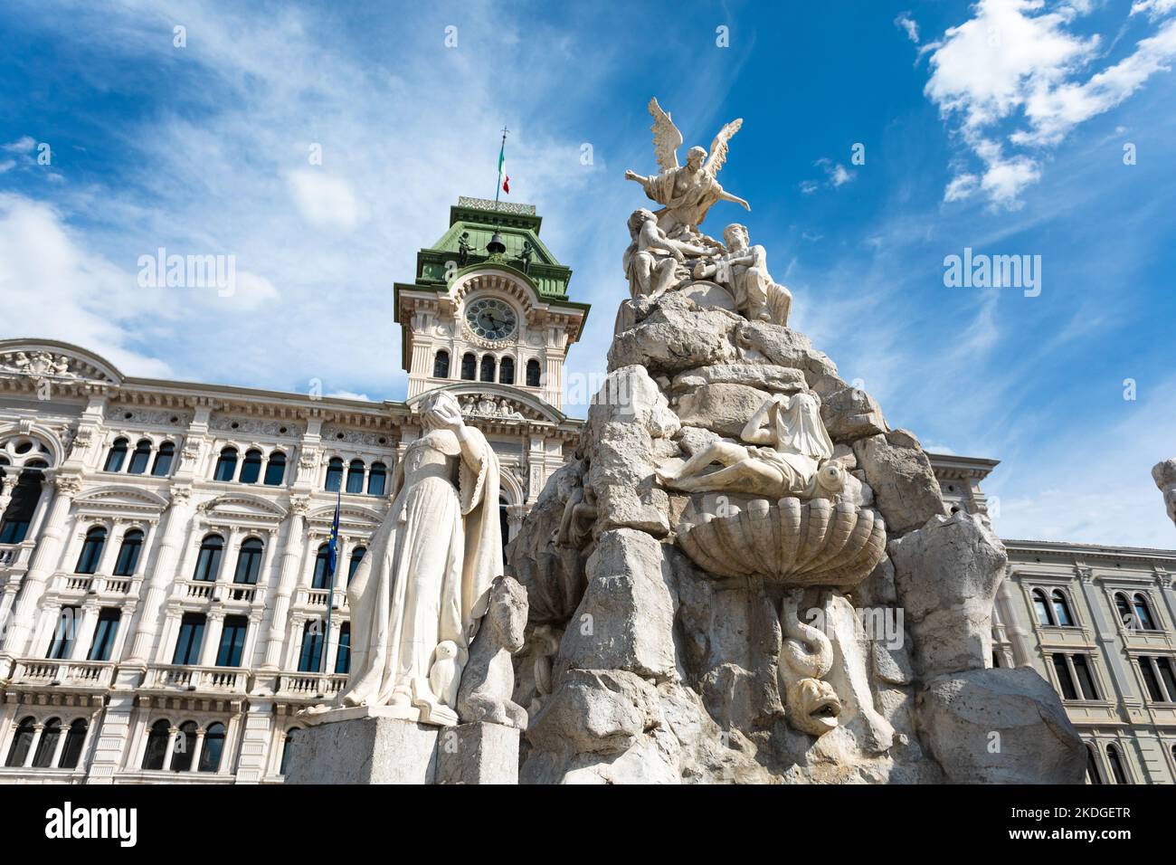 Plaza de la Unidad de Italia en Trieste, Italia Foto de stock