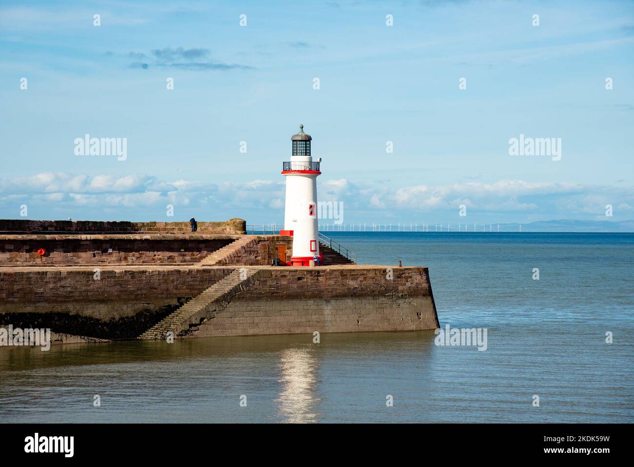 Faro West Pier, Whitehaven, Cumbria, Reino Unido Foto de stock