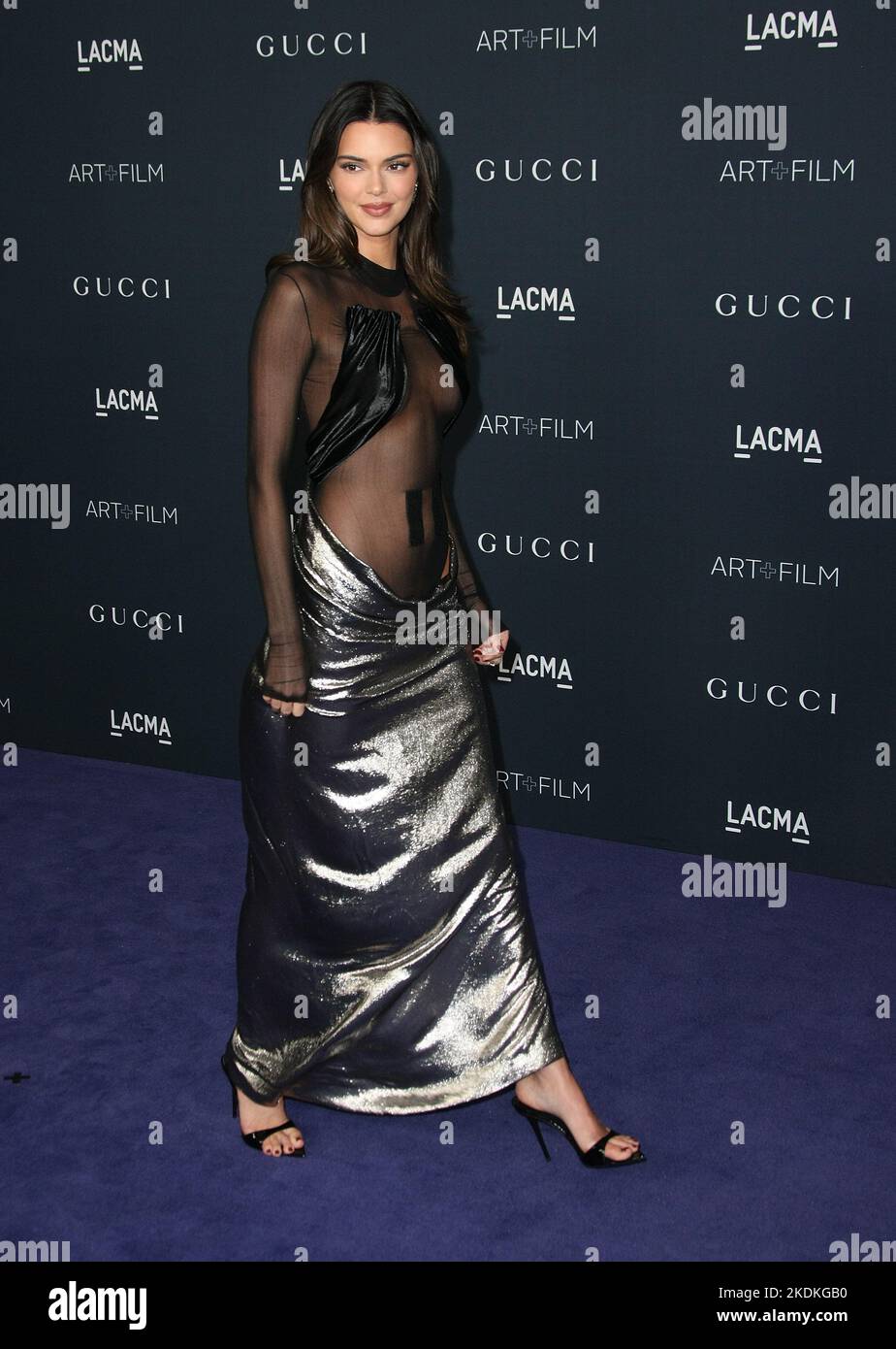 Kendall Jenner asiste a la GALA de ARTE+CINE LACMA 2022 presentada por