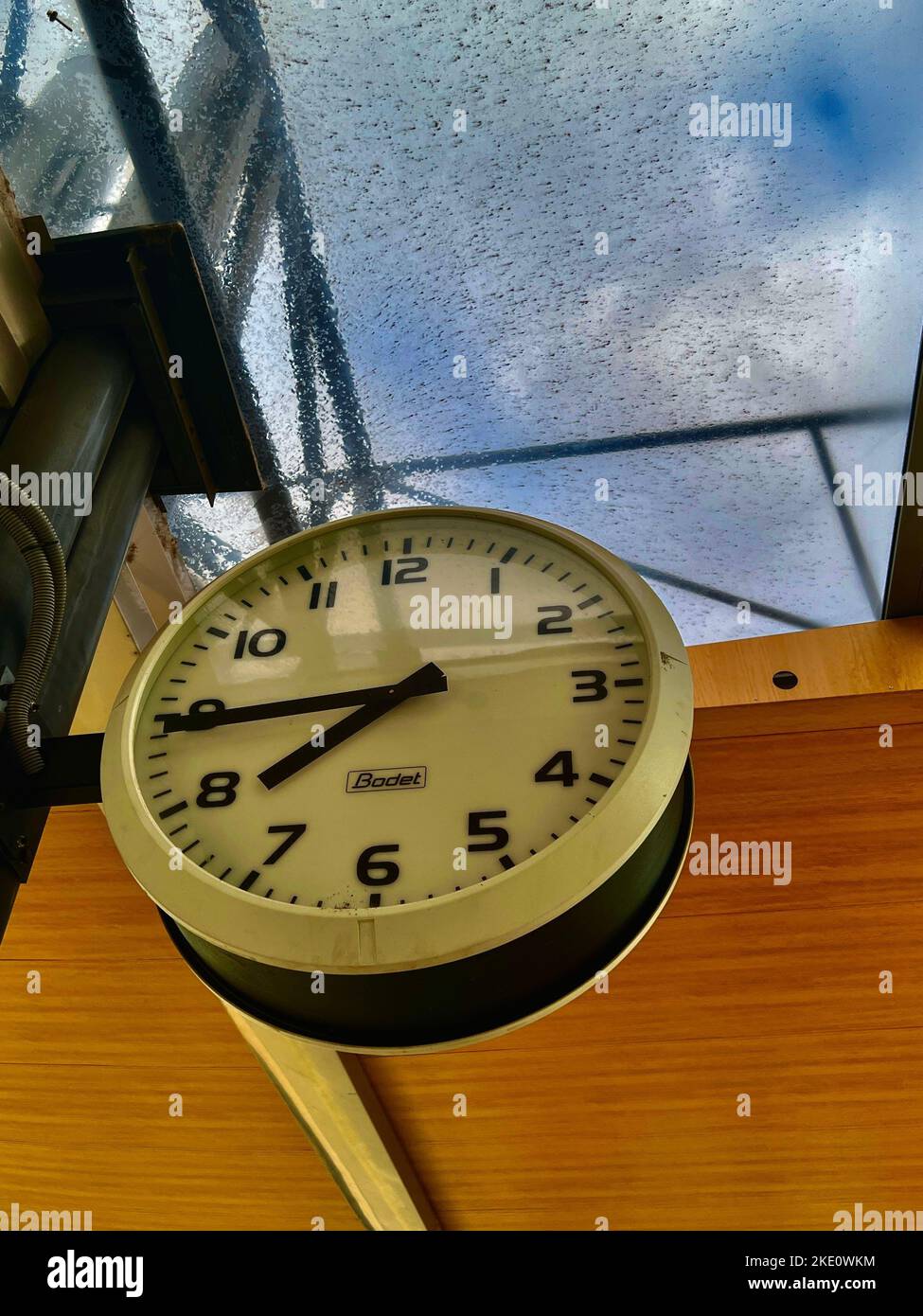 Reloj en el metro fotografías e imágenes de alta resolución - Página 8 -  Alamy